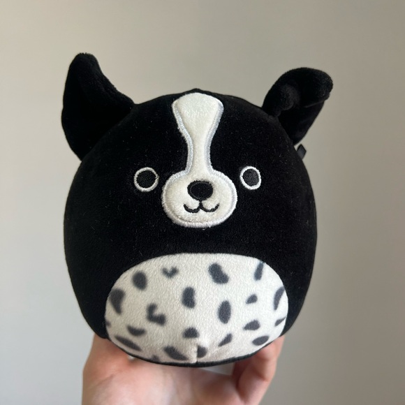 Squishmallow Dog (4 inch) - Picture 1 of 2